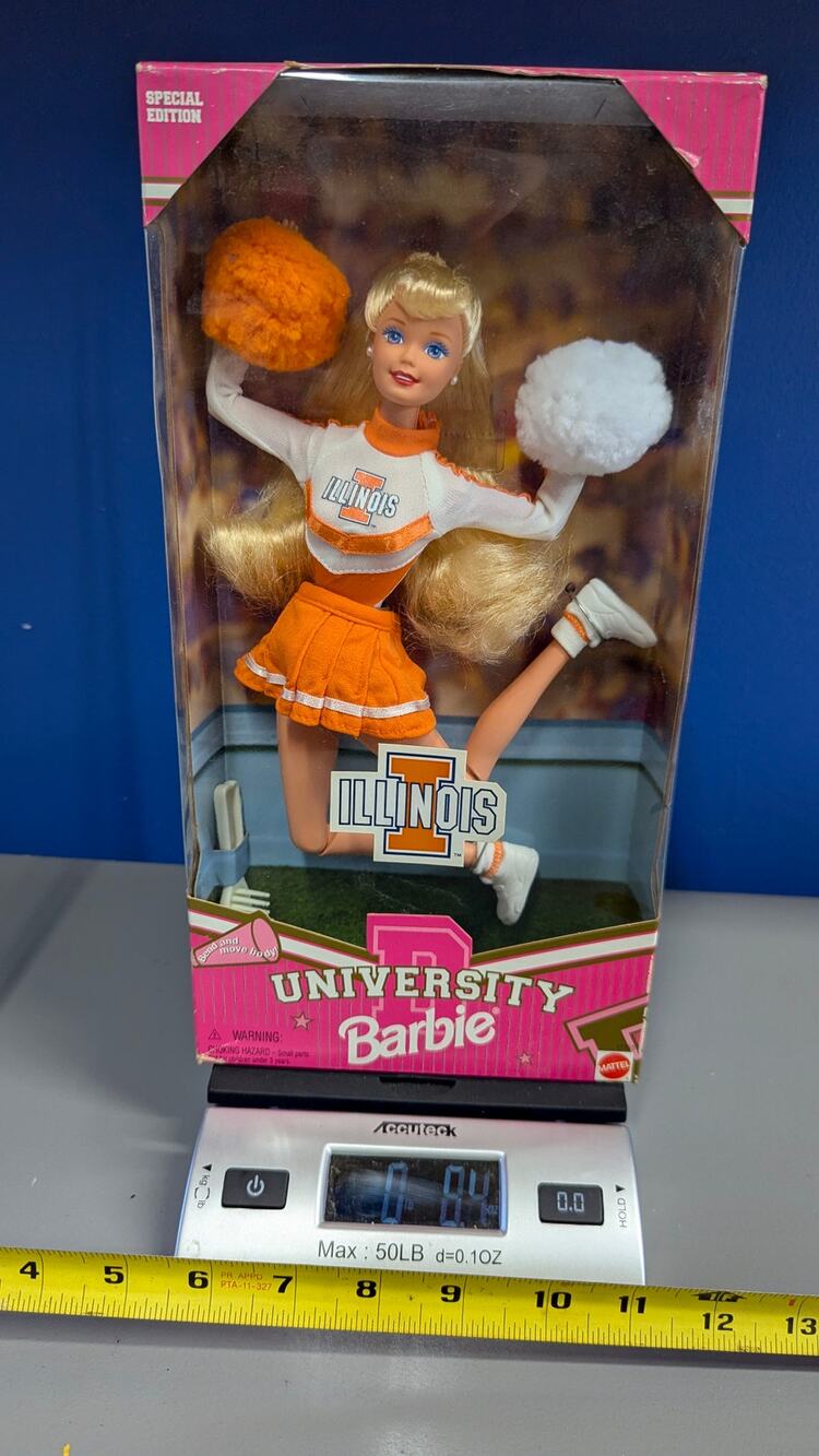 1997 Mattel University of Illinois Barbie Cheerleader Doll #17755 Special Ed